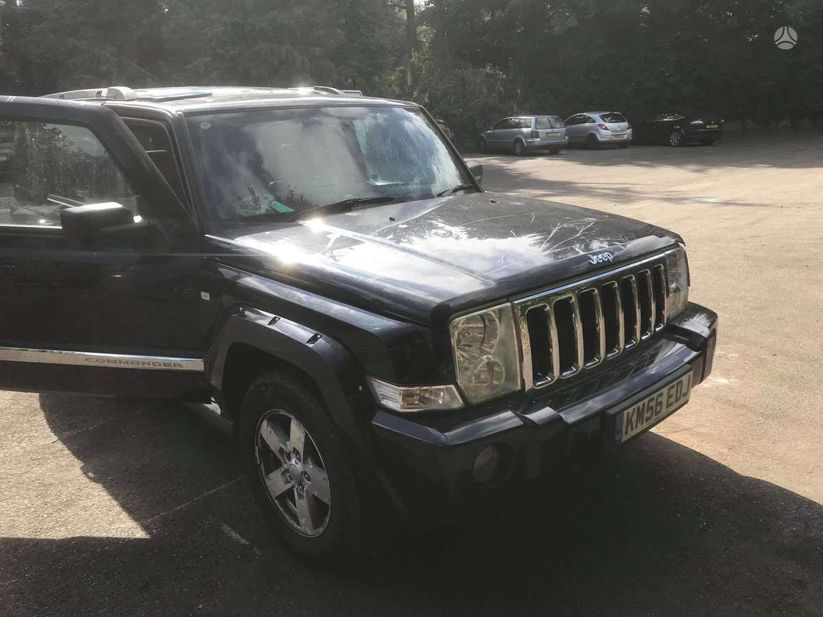 Jeep Commander