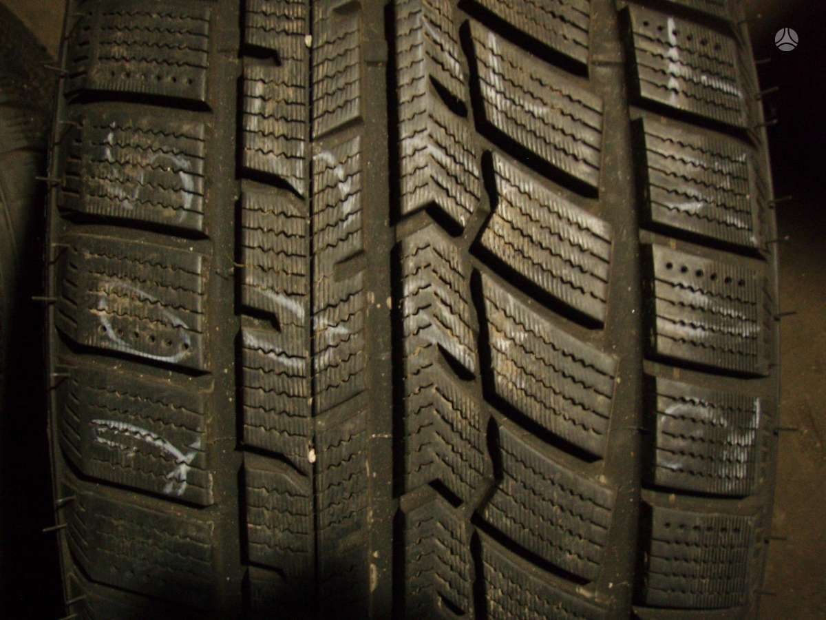 Hankook, зимние 205/45 R17