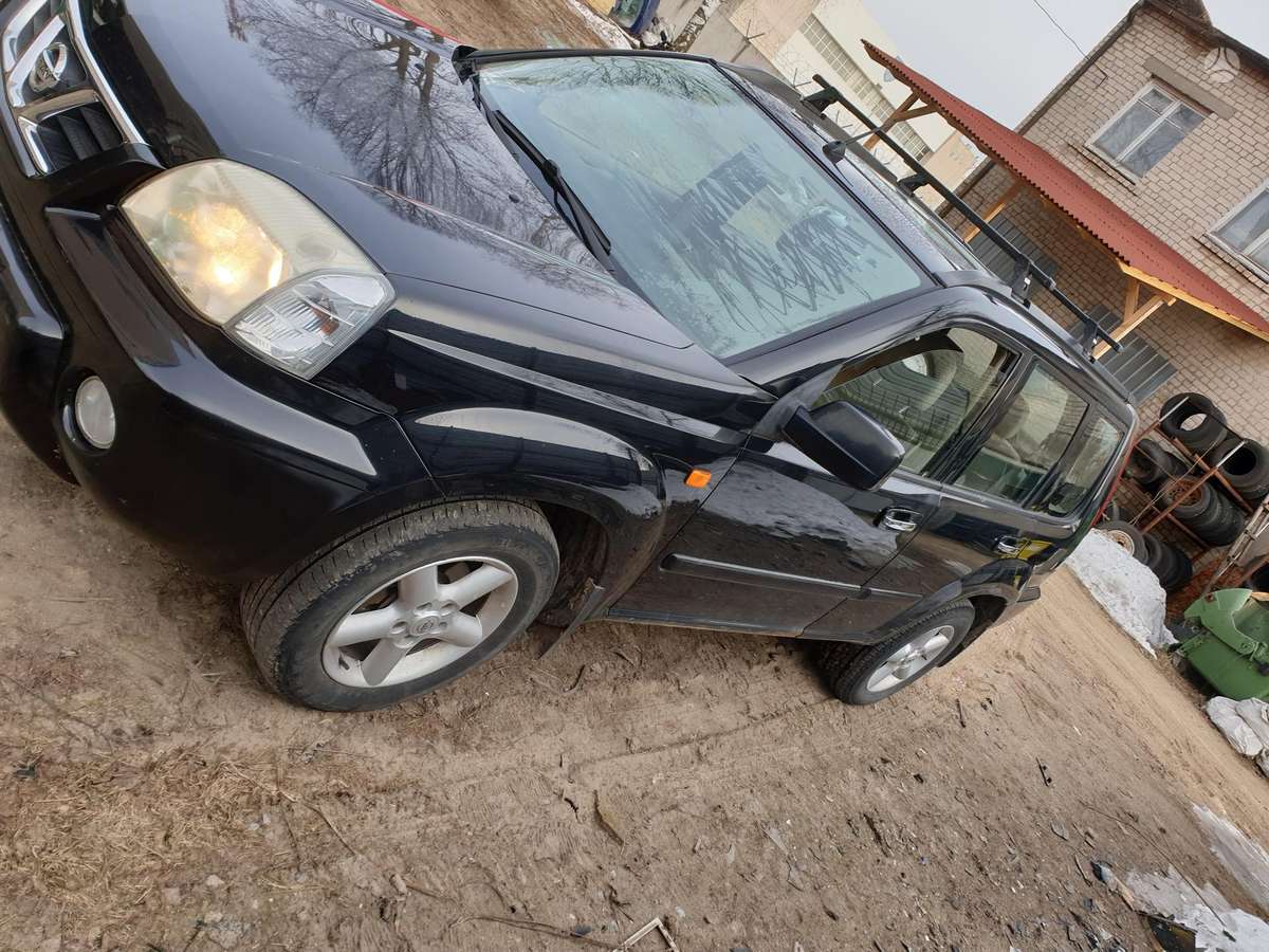 Nissan X-Trail Superkame automobilius