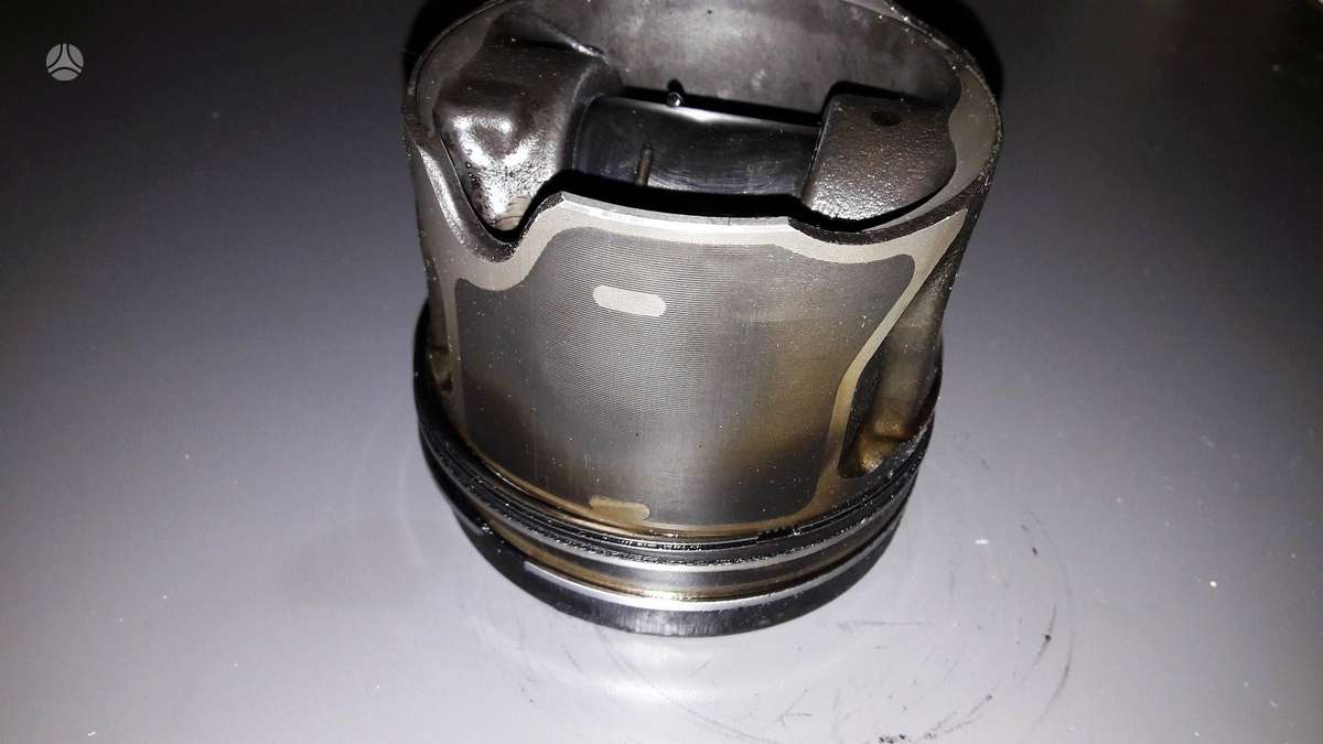 Ford Transit, F4FA, variklio detalės