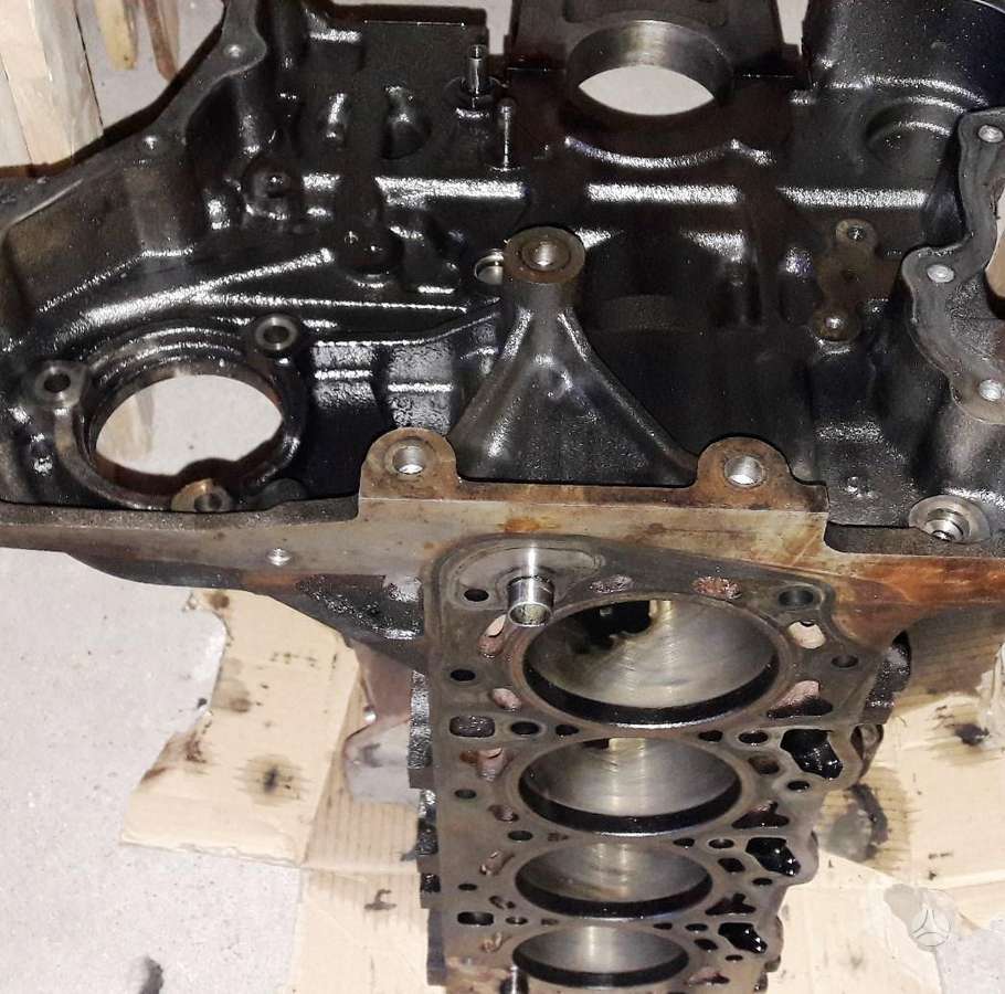Ford Transit, F4FA, variklio detalės