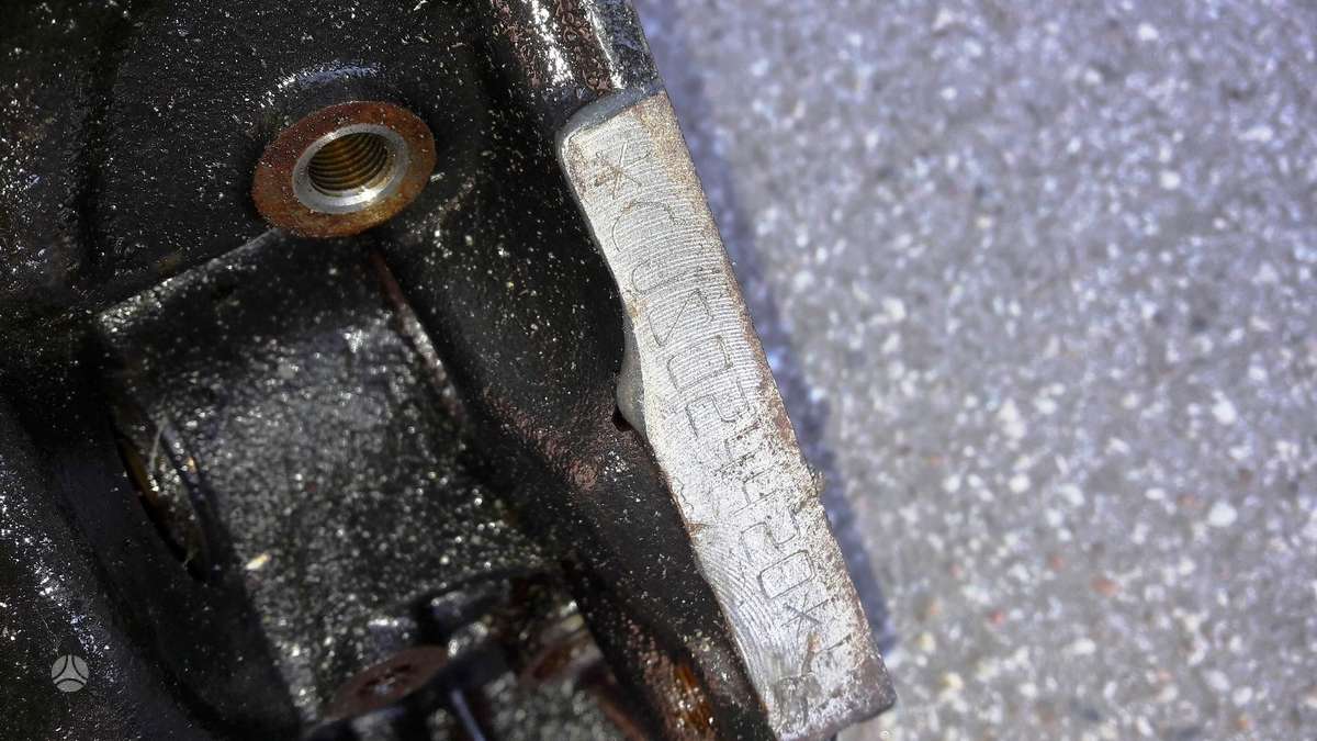 Volkswagen Golf, CJS, variklio detalės