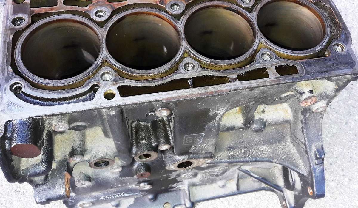 Volkswagen Scirocco, CAX, variklio detalės