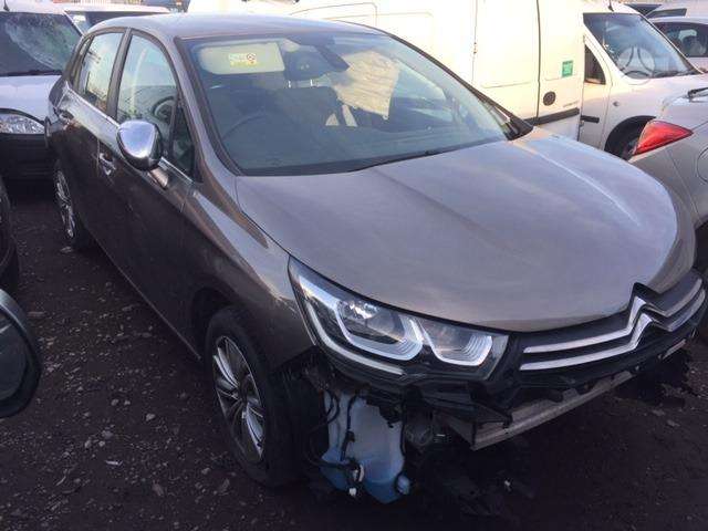 Citroen C4 Dalimis is anglijos