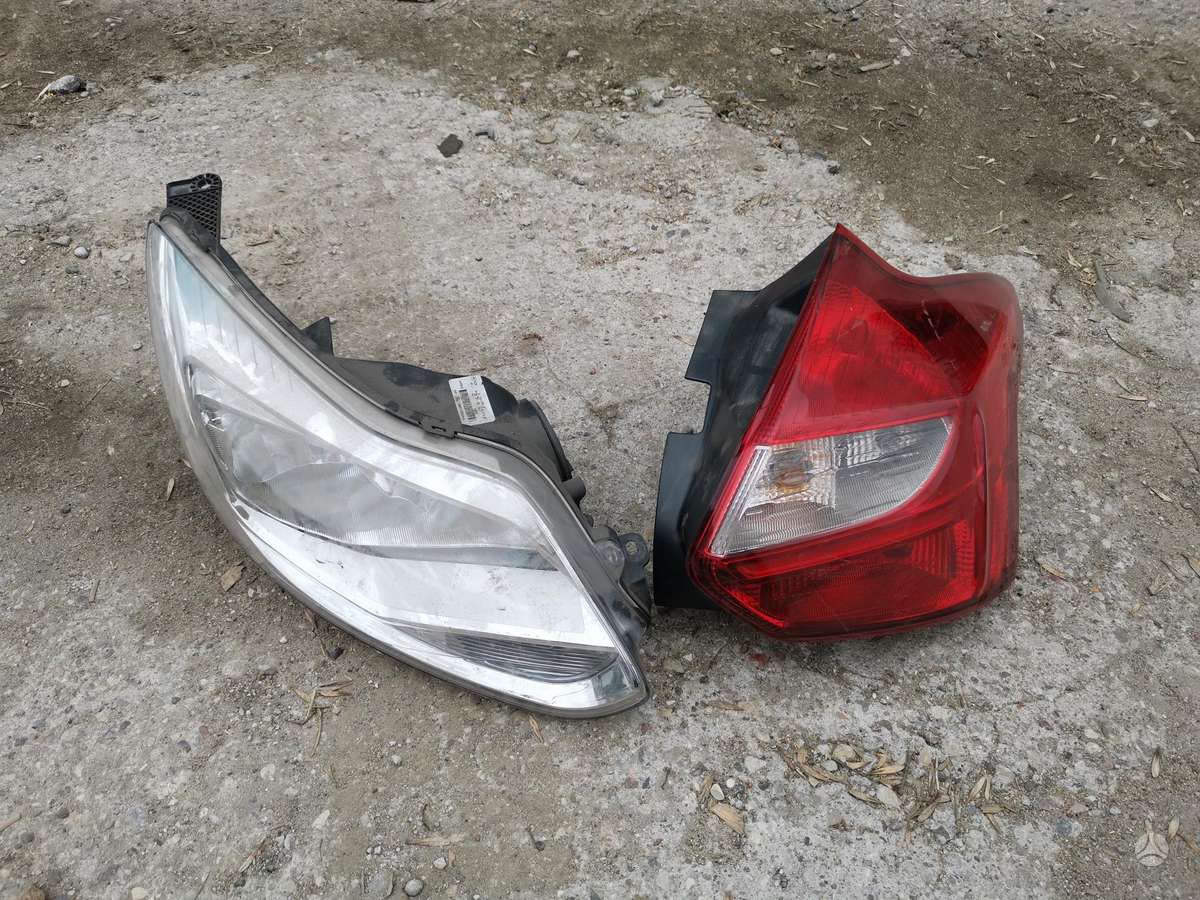 Ford Focus gearbox, engine, brake calipers