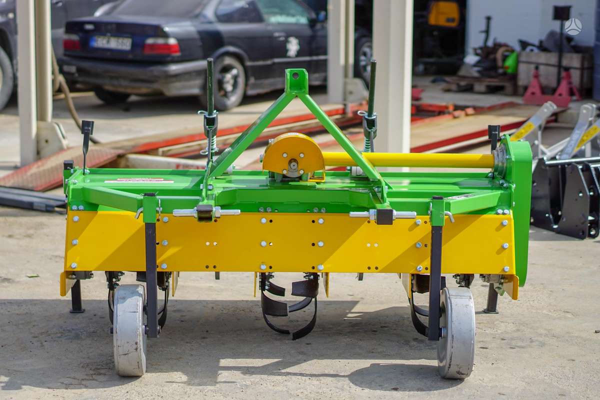 Bomet Freza braškėms Vega, фреза
