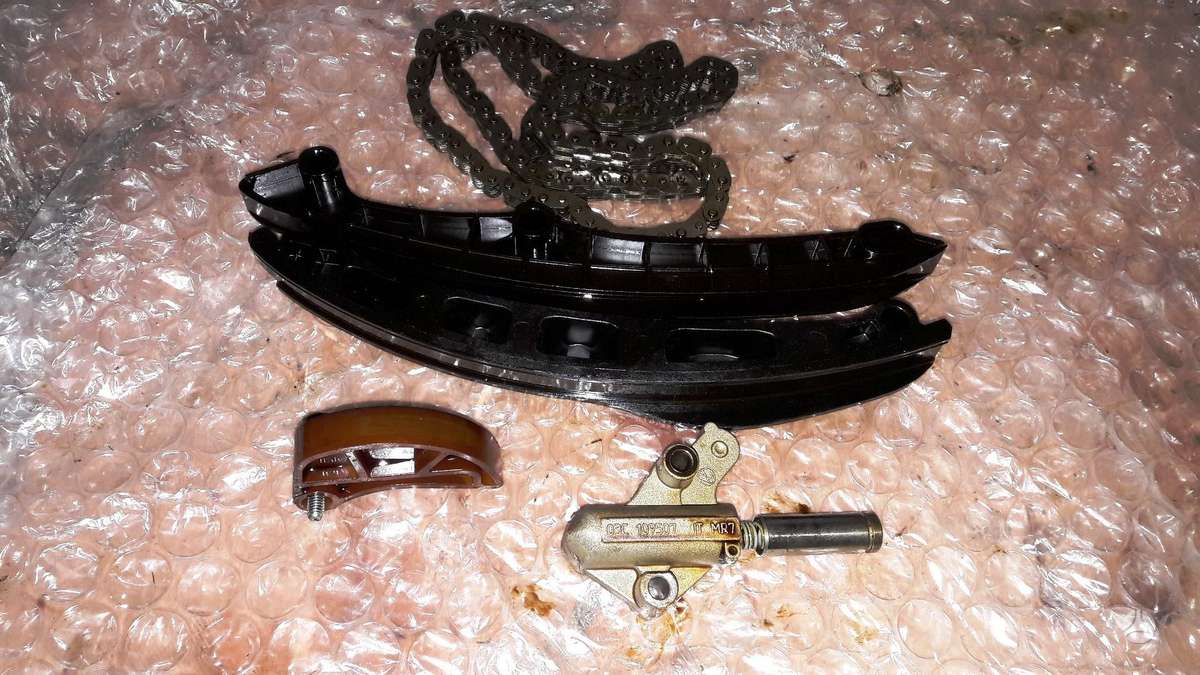 Skoda Octavia, CAX, детали двигателя