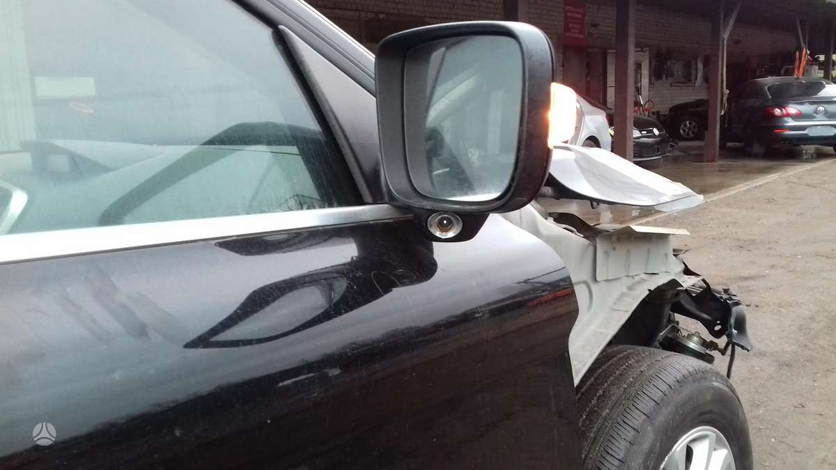 Volvo XC60 dalimis