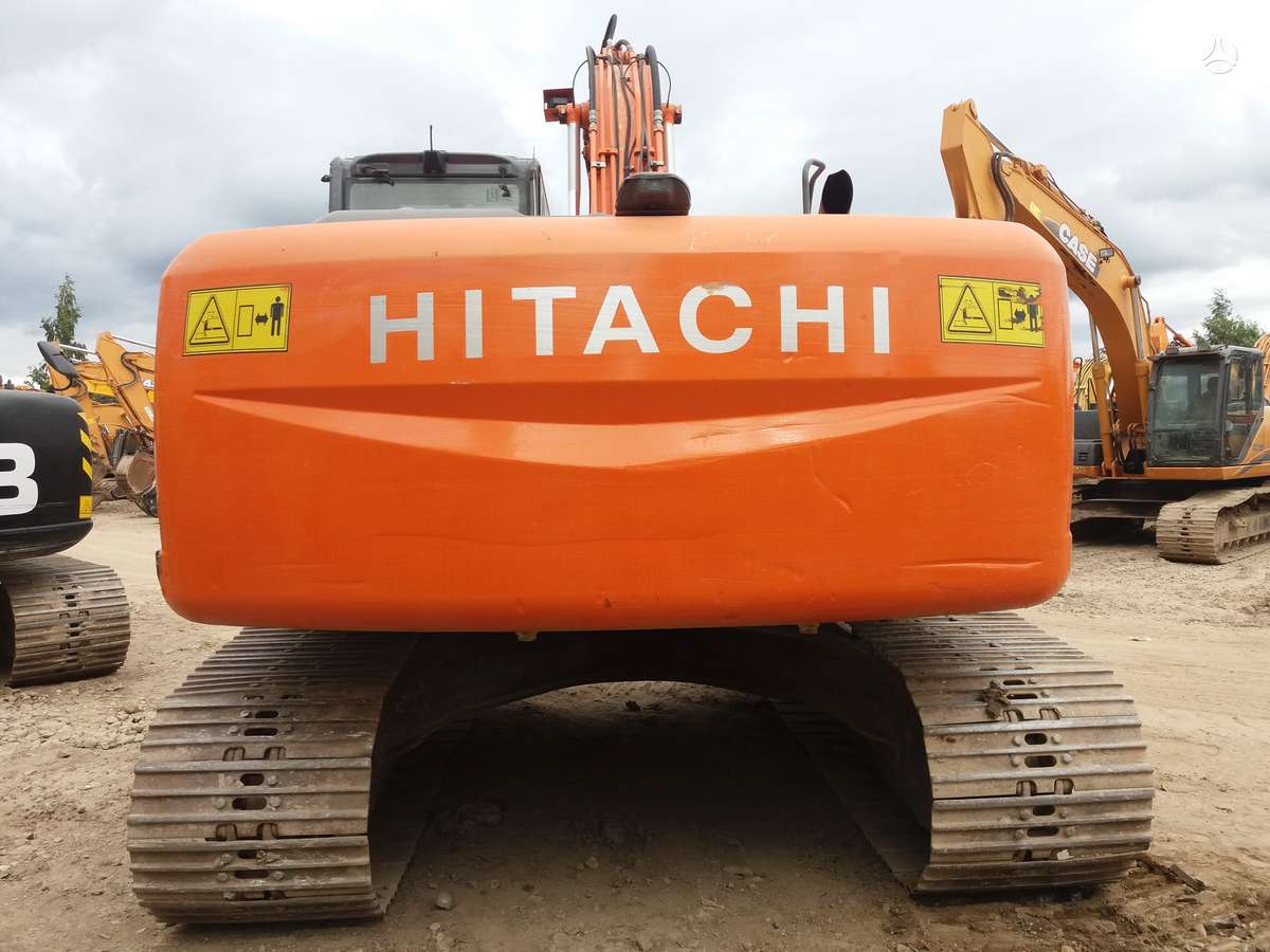 Hitachi ZX210LC-3, экскаваторы