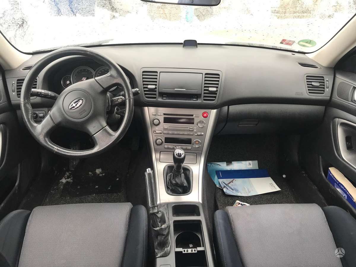 Subaru Legacy Variklis ej 25 121 kw