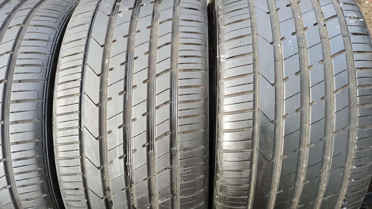 Hankook Ventus S1evo2 suv, summer 285/35 R22