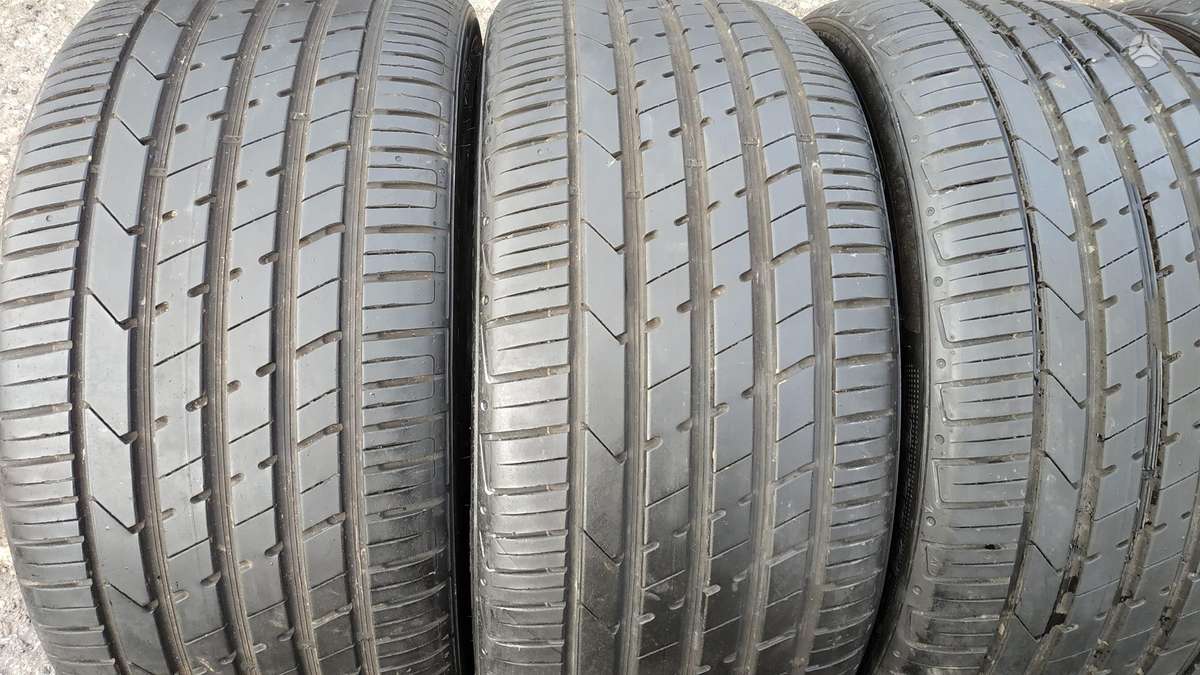 Hankook Ventus S1evo2 suv, summer 285/35 R22