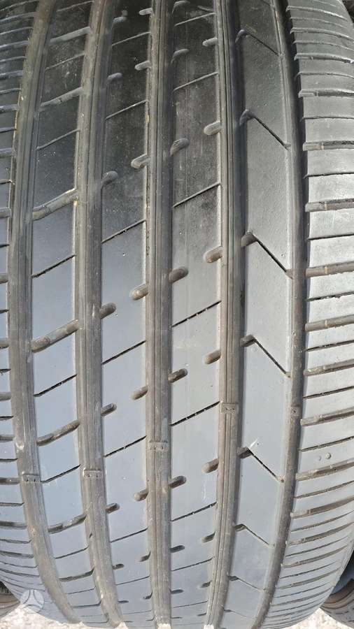 Hankook Ventus S1evo2 suv, summer 285/35 R22
