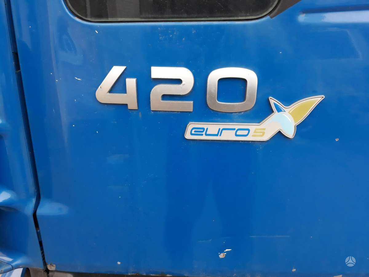 Iveco 420, sunkvežimiai