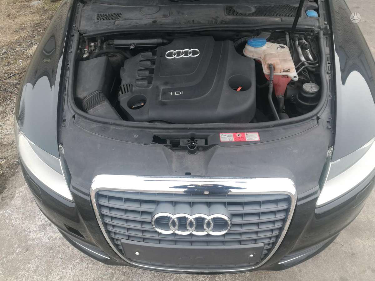 Audi A6 по частям. Variklio kodas caha
