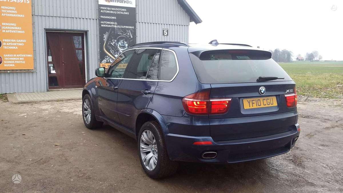 BMW X5 for parts. Anglas dalimis