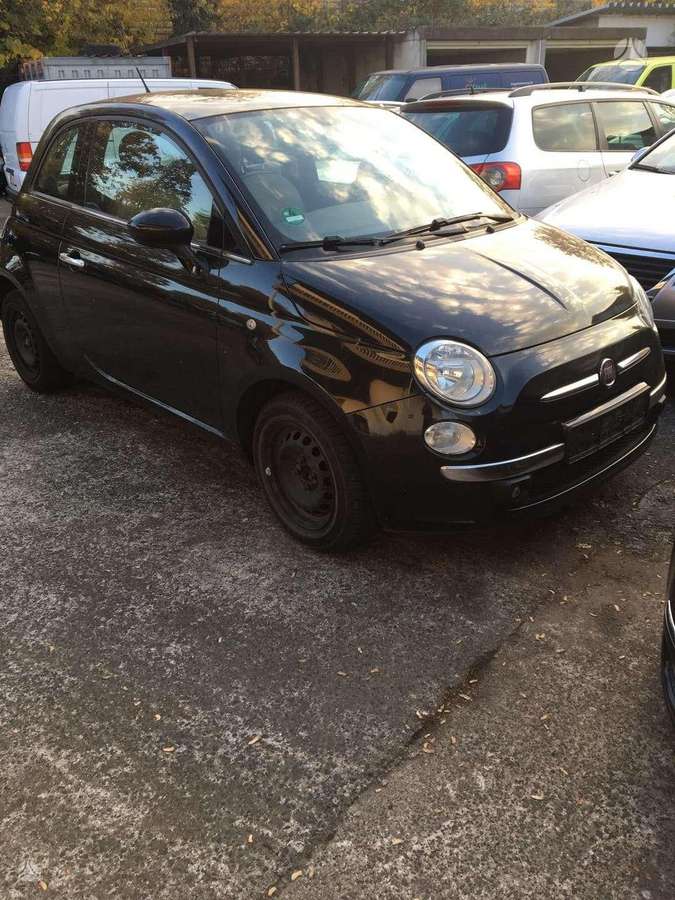 Fiat 500 dalimis. Europa dalimis