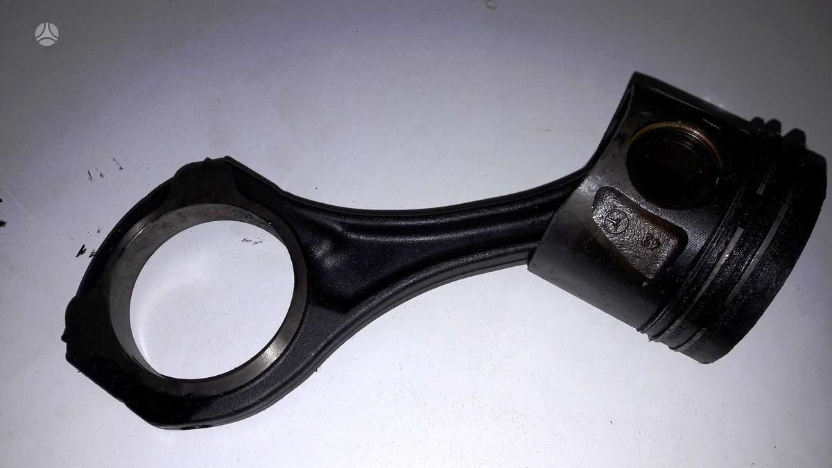 Mercedes-Benz E klasė, OM642, variklio detalės