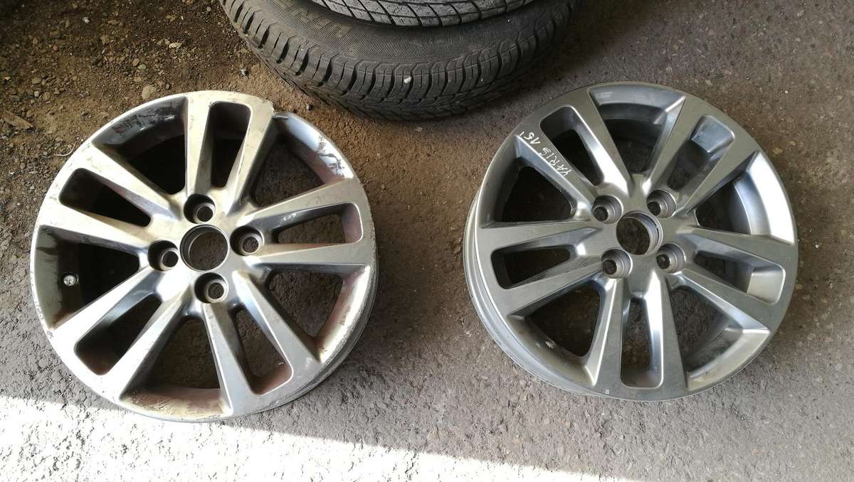 Toyota, lengvojo lydinio, R15