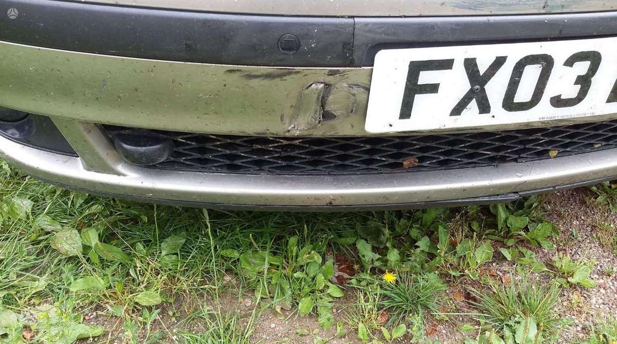 Ford Galaxy dalimis. Anglas dalimis