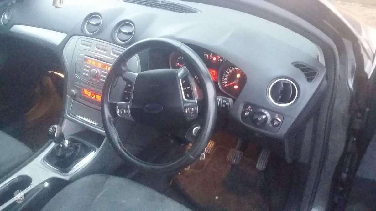 Ford Mondeo по частям. Anglas dalimis