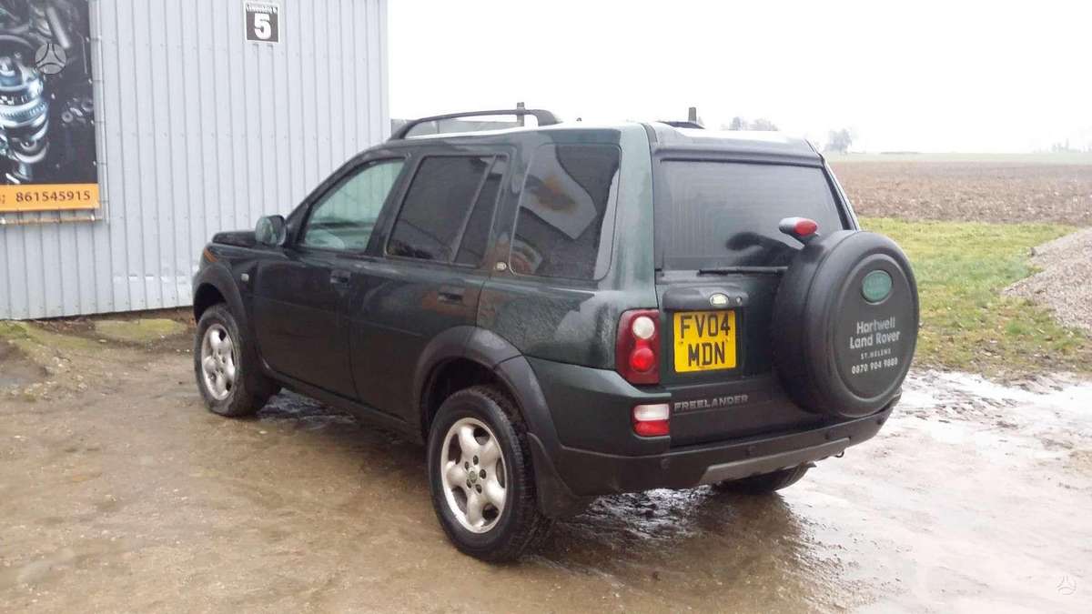 Land Rover Freelander dalimis. Anglas dalimis