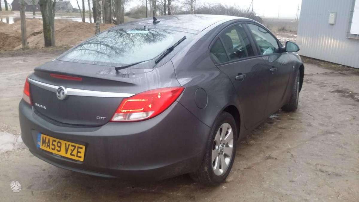 Opel Insignia по частям. Anglas dalimis