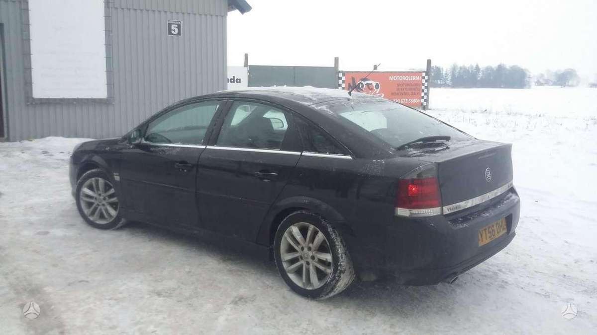 Opel Vectra dalimis. Anglas dalimis