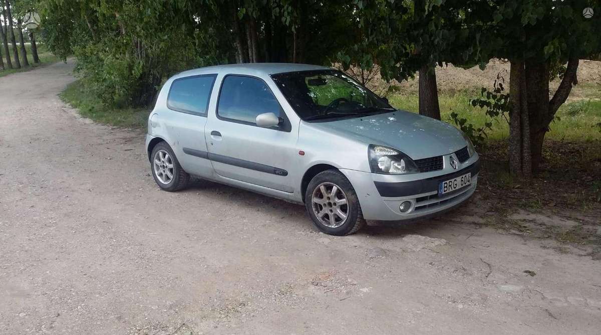 Renault Clio по частям. Europa dalimis