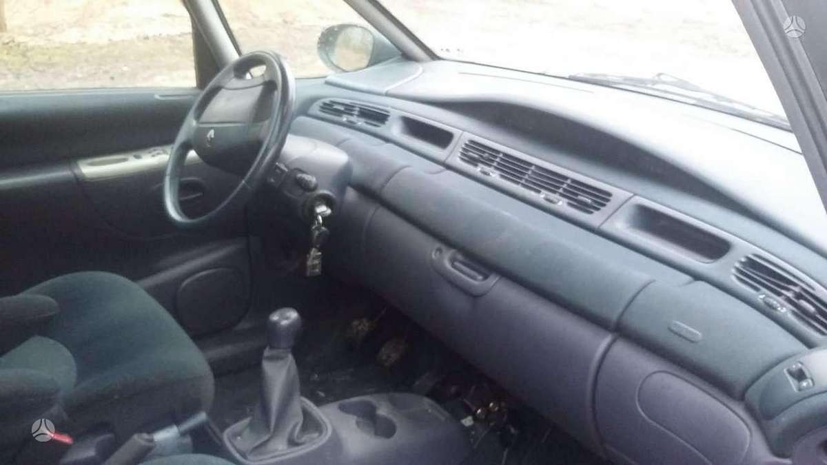 Renault Espace по частям. Europa dalimis