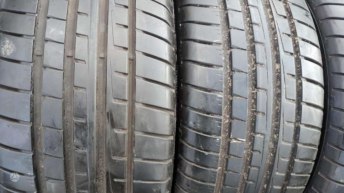 -Kita-, summer 245/35 R20