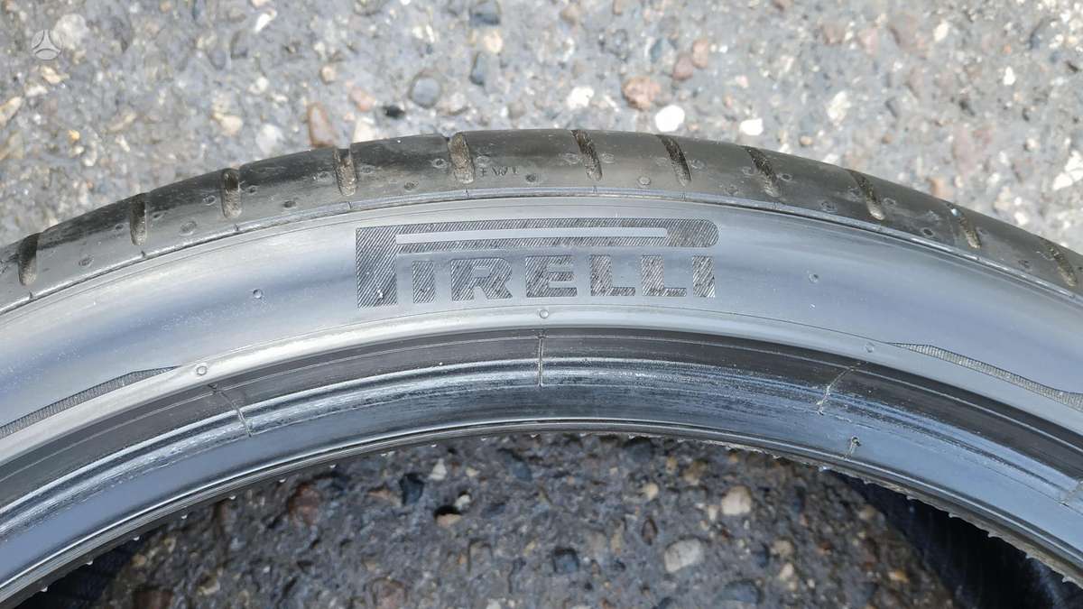 -Kita-, summer 245/35 R20