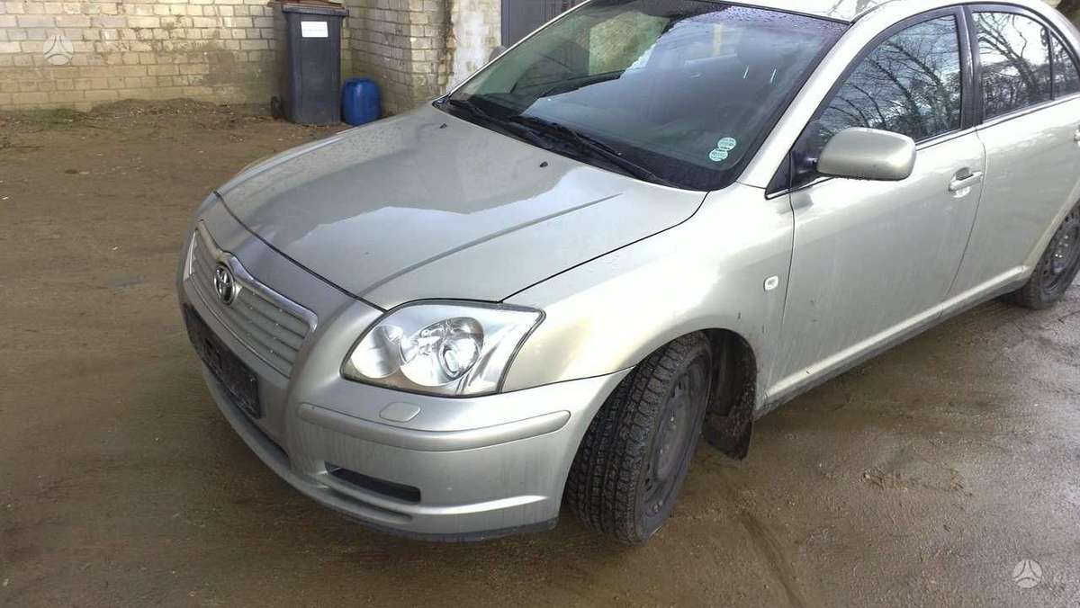 Toyota Avensis dalimis. Dalimis