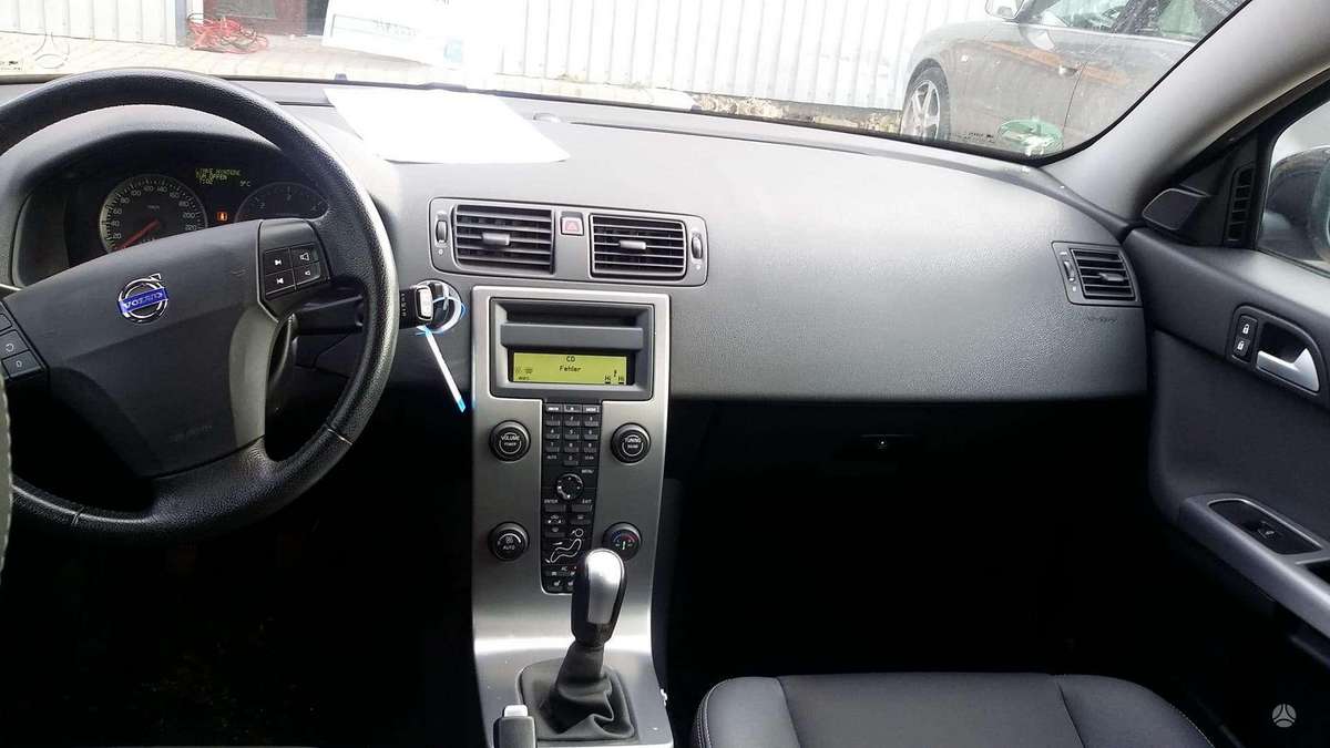 Volvo V50 dalimis. Europa dalimis