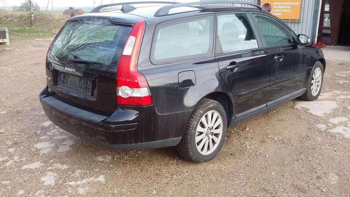 Volvo V50 dalimis. Europa dalimis