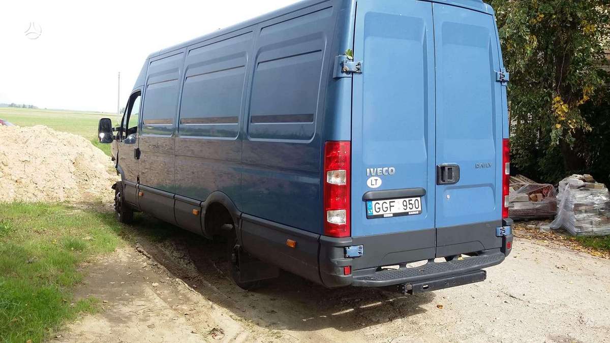 Iveco 35c15, preču