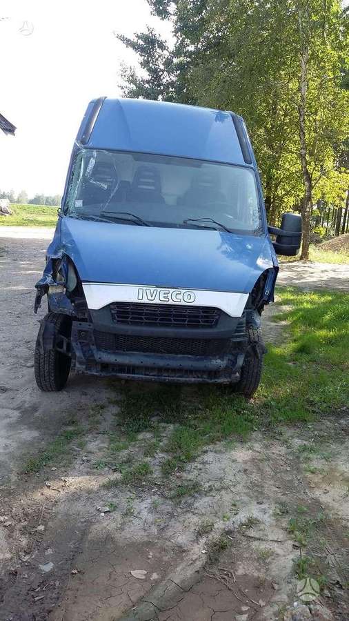 Iveco 35c15, грузовые микроавтобусы