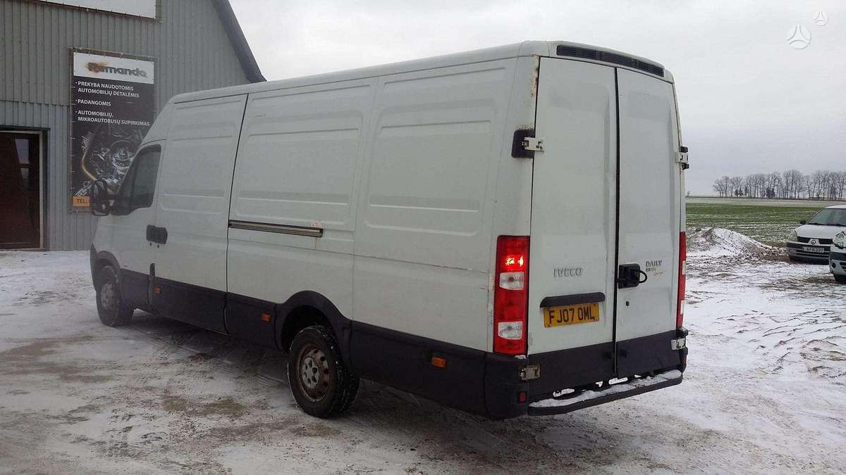 Iveco 35s12 LWB, cargo vans
