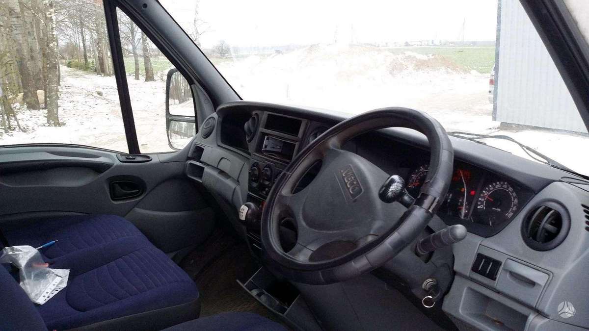 Iveco 35s12 LWB, cargo vans