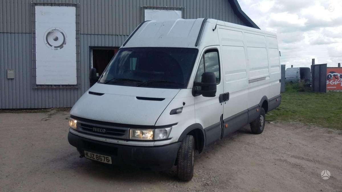 Iveco 35s12 LWB, cargo vans