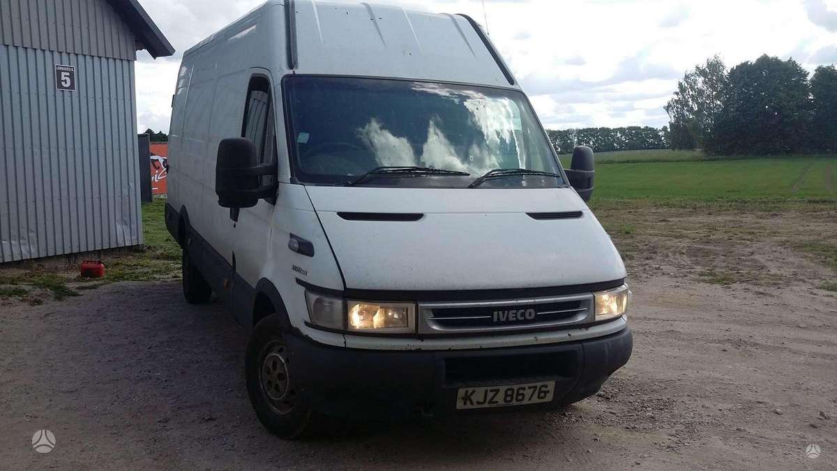 Iveco 35s12 LWB, cargo vans