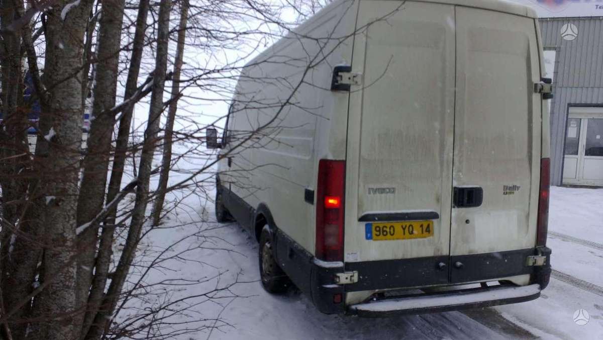 Iveco 35s12, cargo vans