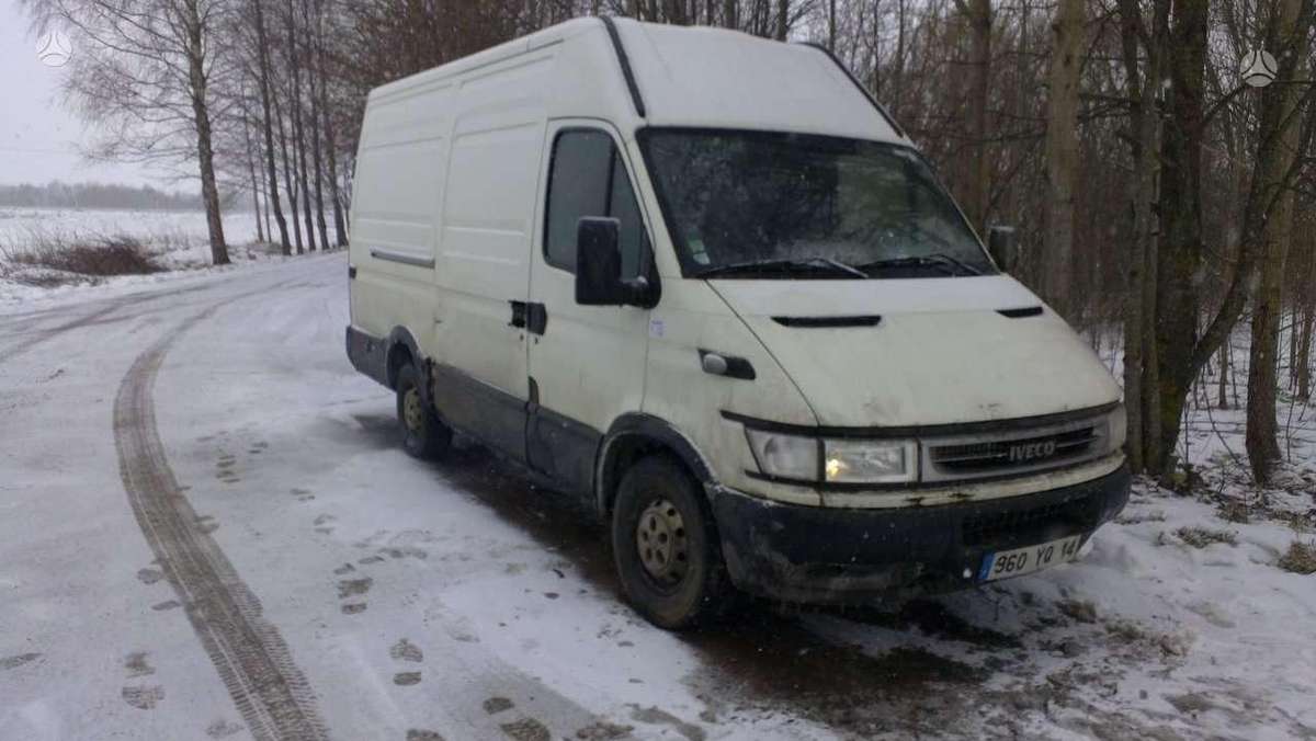 Iveco 35s12, cargo vans