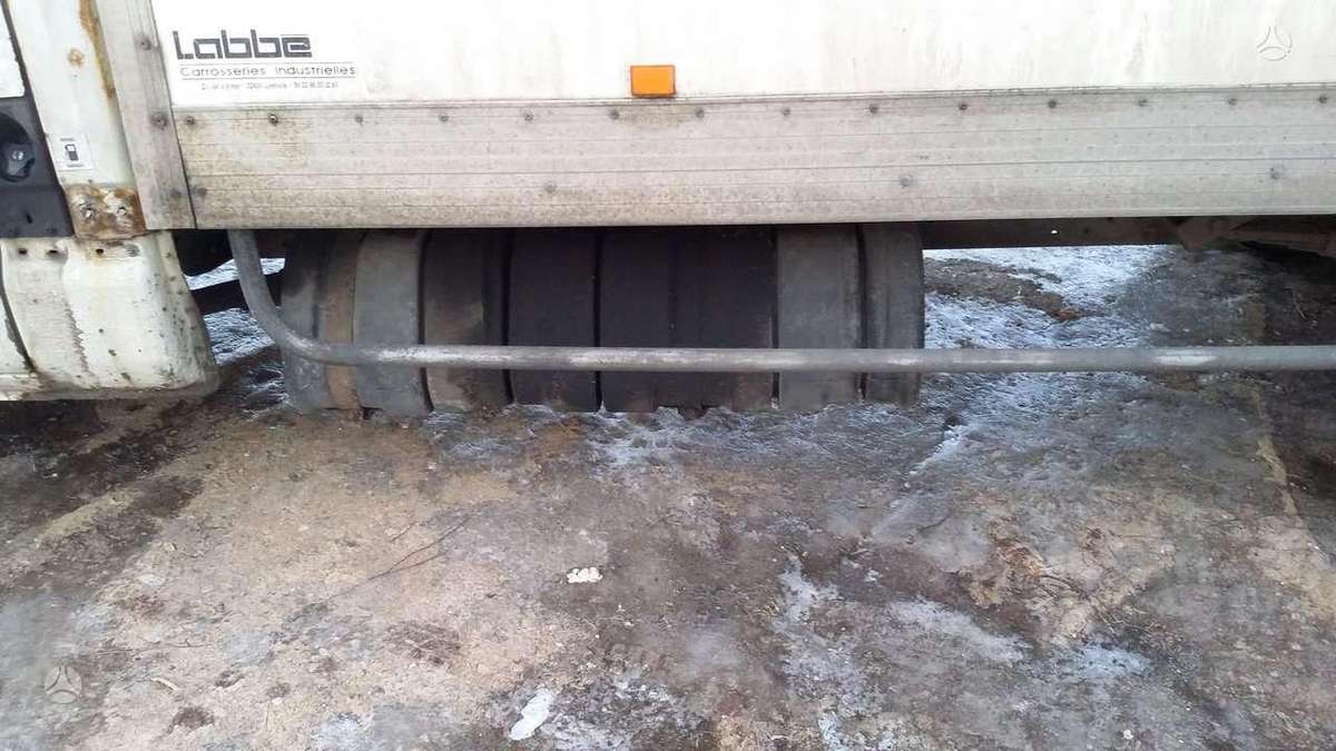 Iveco DAILY, preču