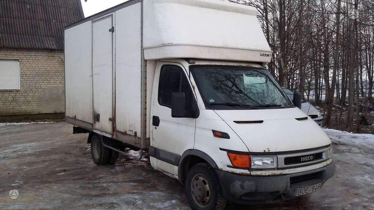 Iveco DAILY, preču