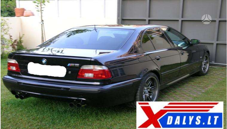 BMW M5 Xdalys lt 13milijonų dalių vienoje vietoje bene didži