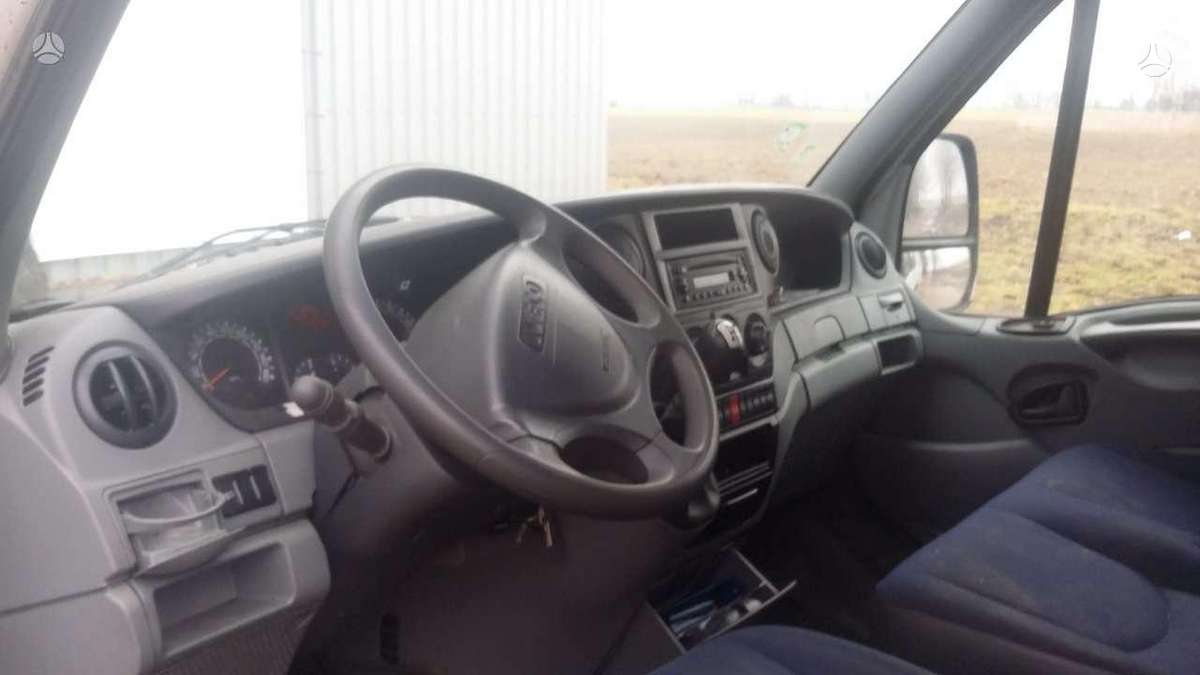 Iveco DAILY, грузовые микроавтобусы