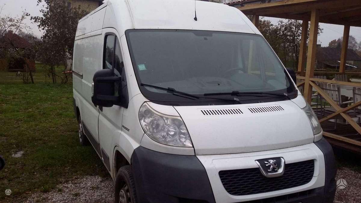 Peugeot BOXER, cargo vans