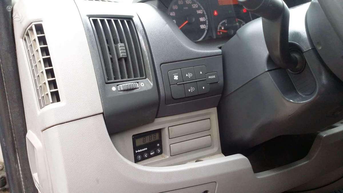 Peugeot BOXER, preču
