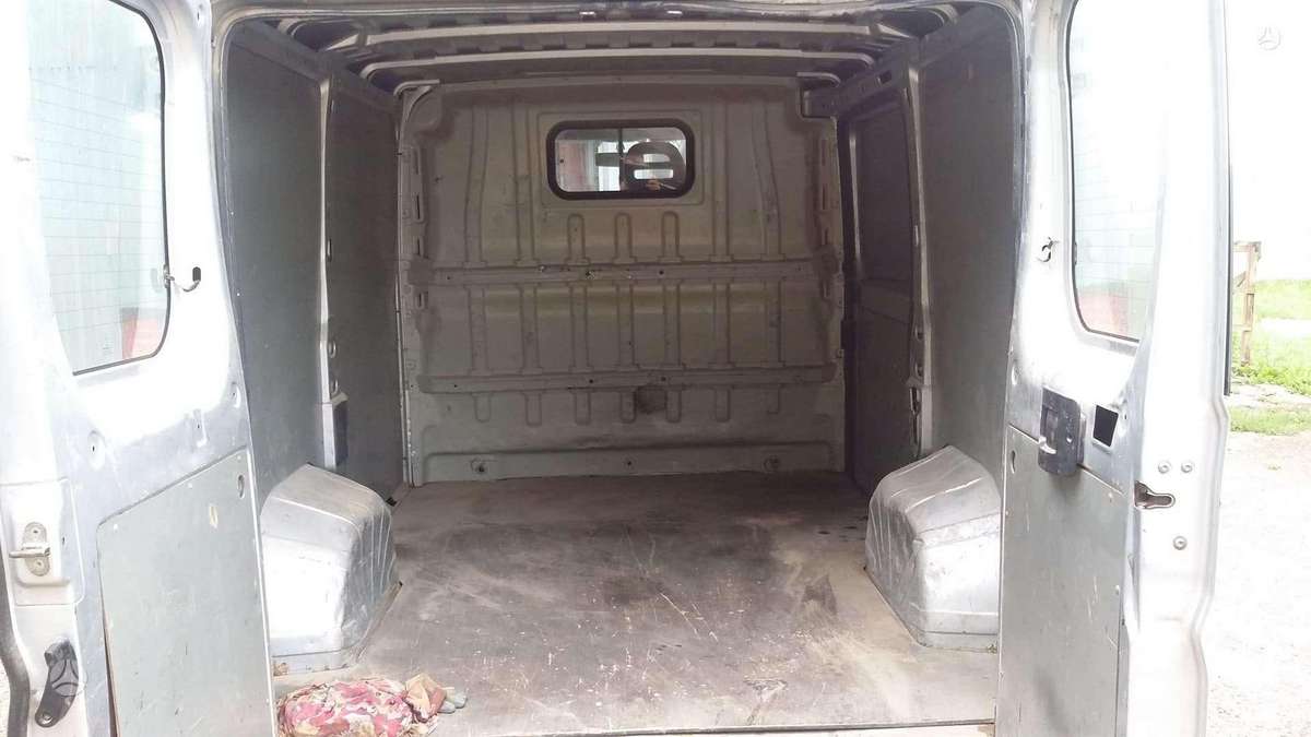 Peugeot BOXER, cargo vans
